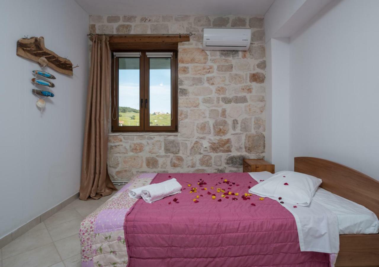Villa Windmill Near Shipwreck Beach Volímai 外观 照片